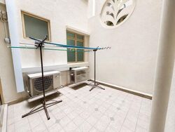 The Baycourt (D16), Condominium #571758951